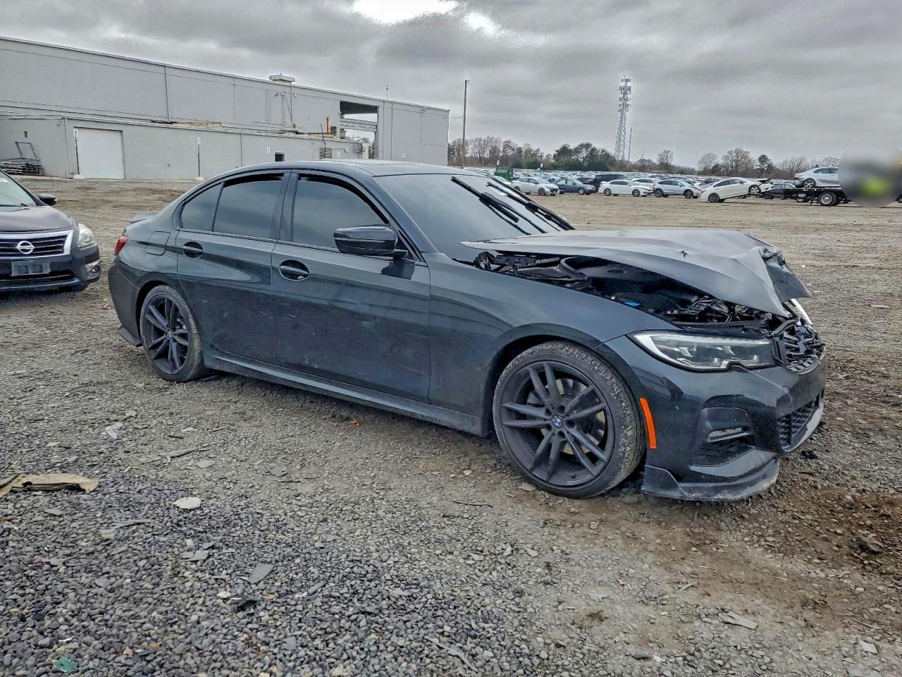 BMW 3 Series Image 9