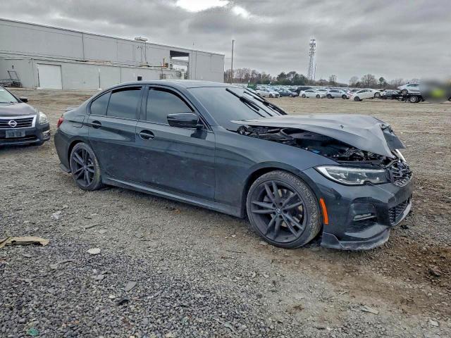 BMW 3 Series Image 9