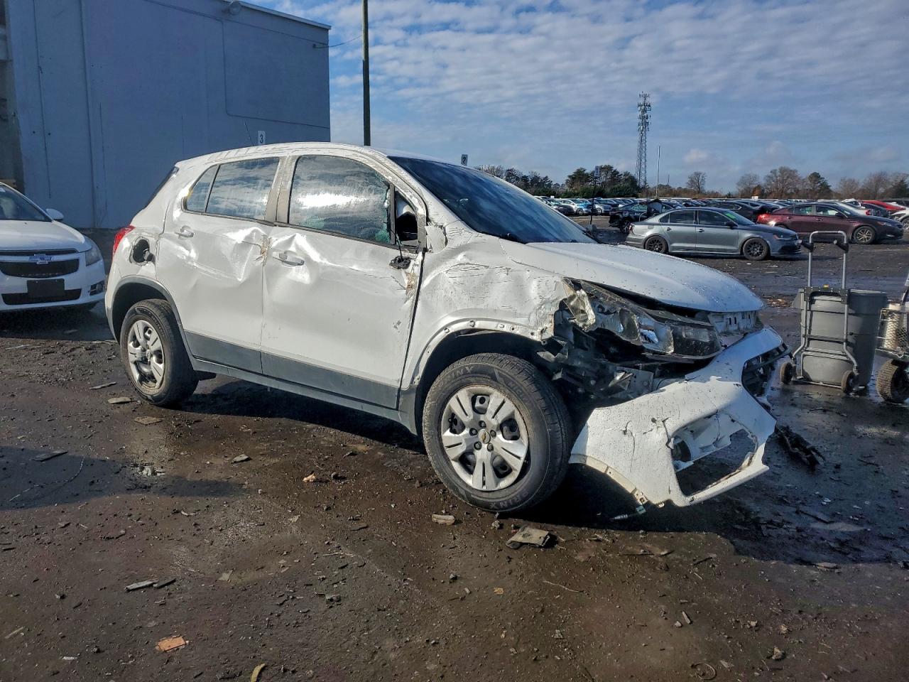 Chevrolet Trax Ls Image 4