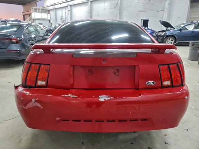 Ford Mustang Image 3