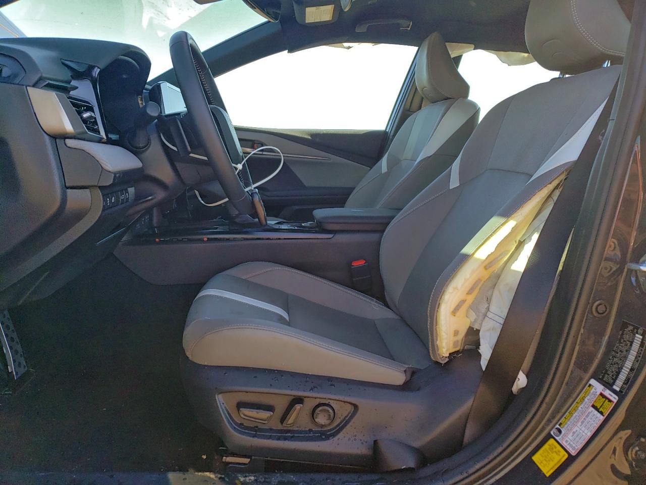 Toyota Camry Xse Image 12