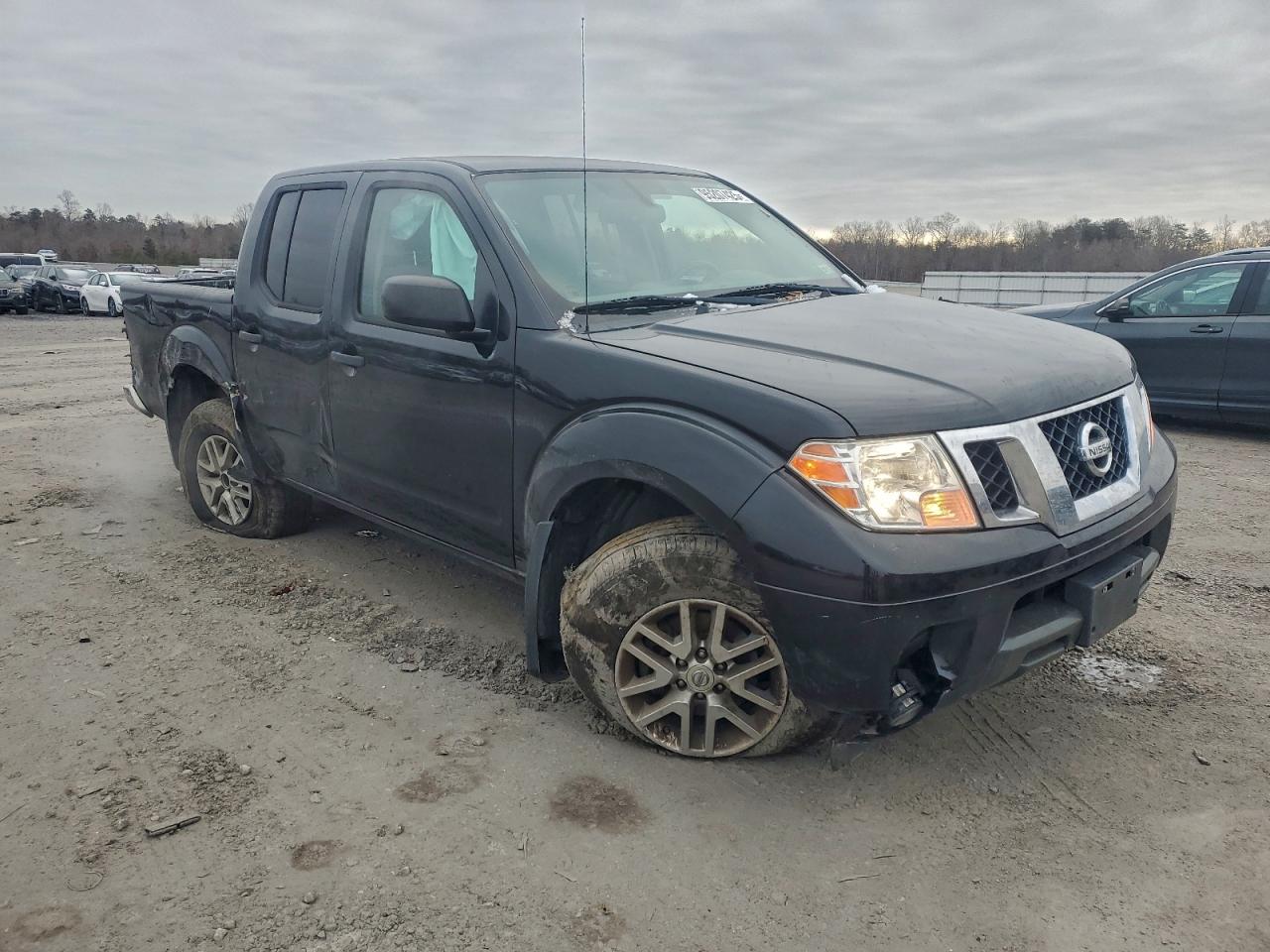 Nissan Frontier S Image 3