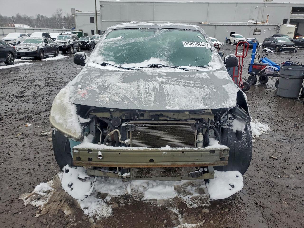 Nissan Versa S Image 10