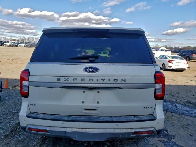 Ford Expedition Max Xlt Image 7