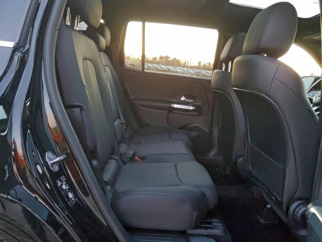 Mercedes-Benz GLB 250 4matic Image 9