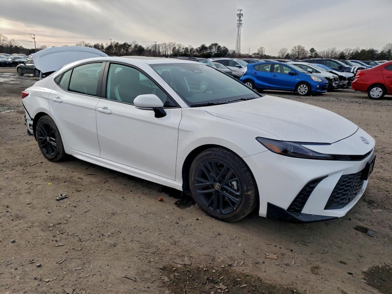 Toyota Camry Xse Image 2