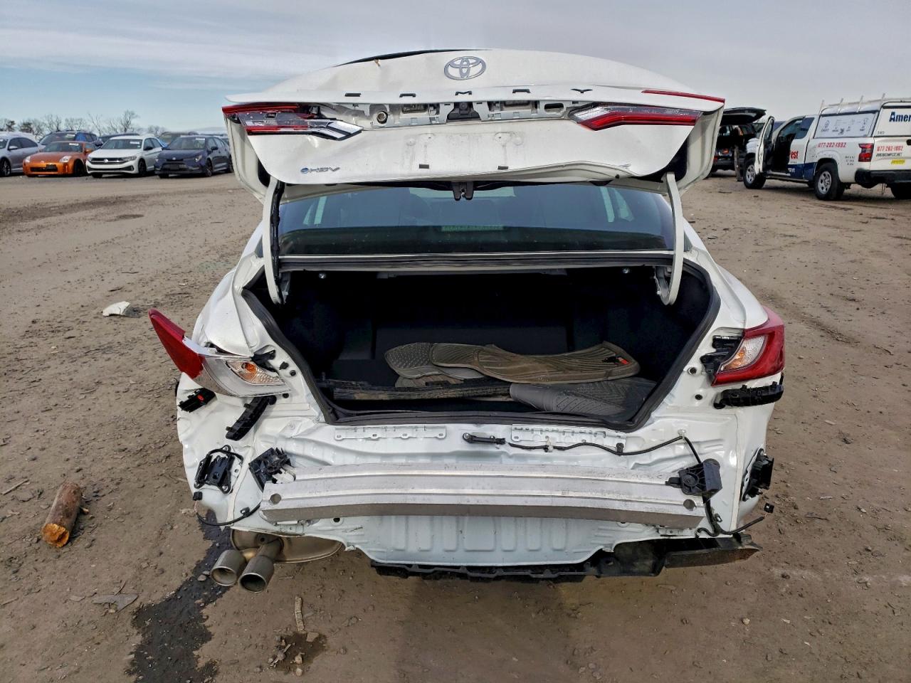 Toyota Camry Xse Image 10