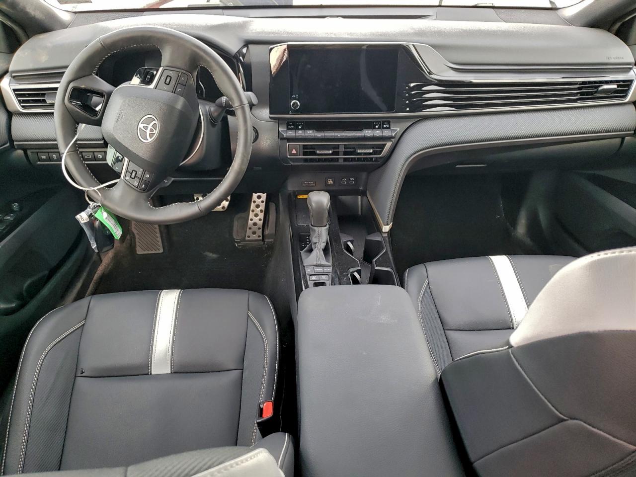 Toyota Camry Xse Image 5