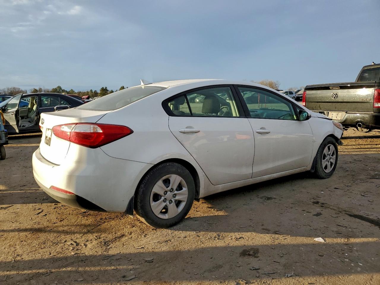 Kia Forte Lx Image 7