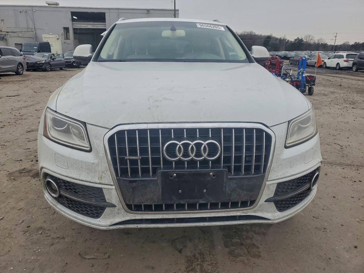 Audi Q5 Prestige Image 9