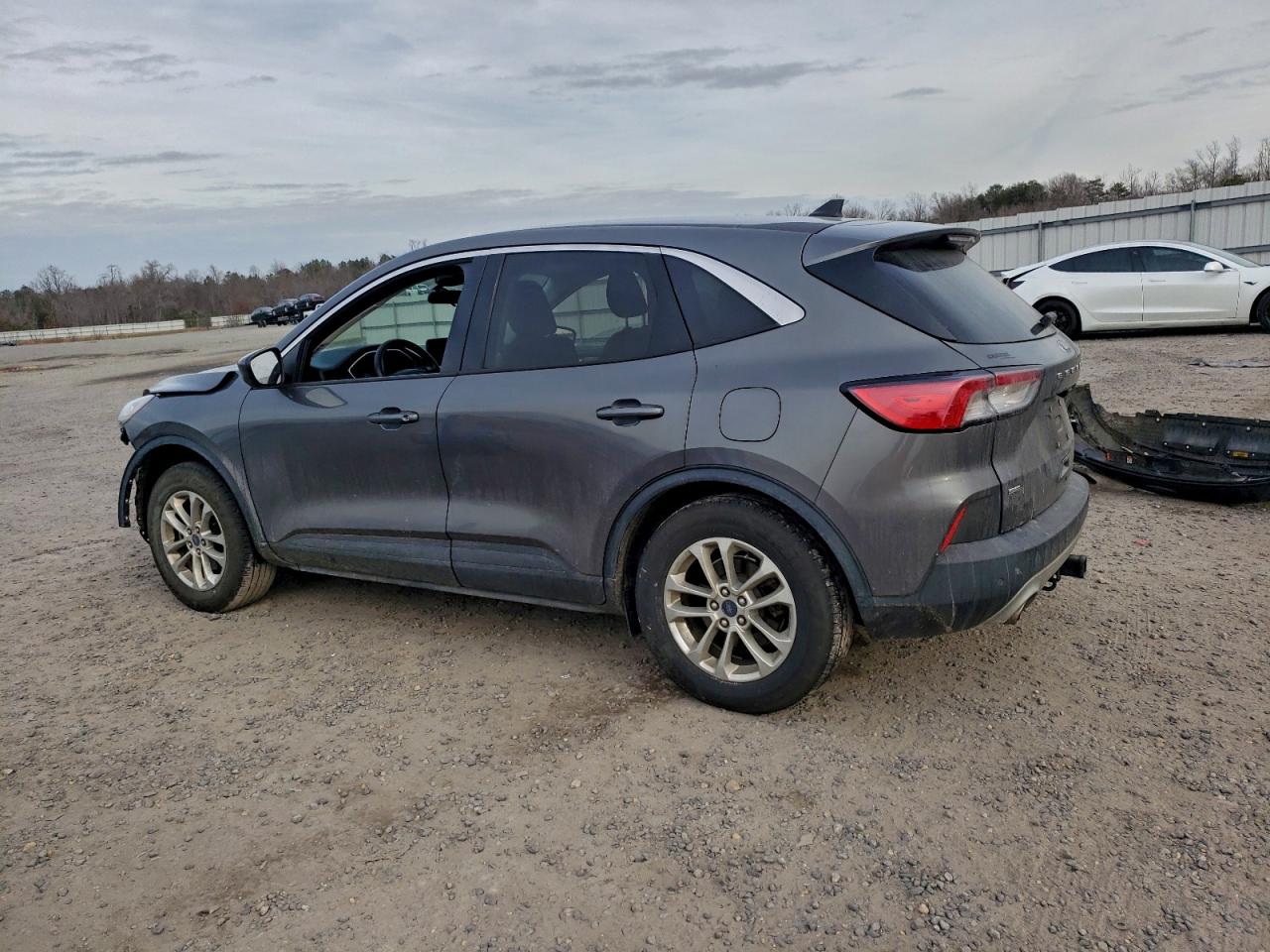 Ford Escape Se Image 4