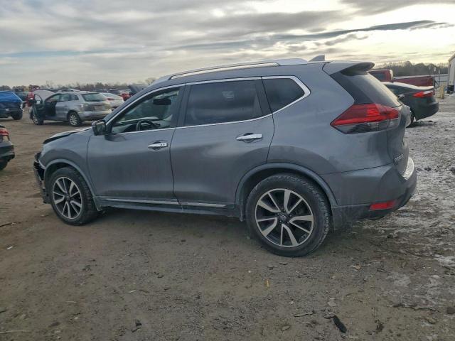 Nissan Rogue S Image 2