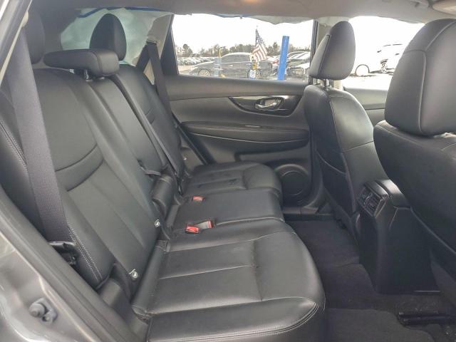 Nissan Rogue S Image 7