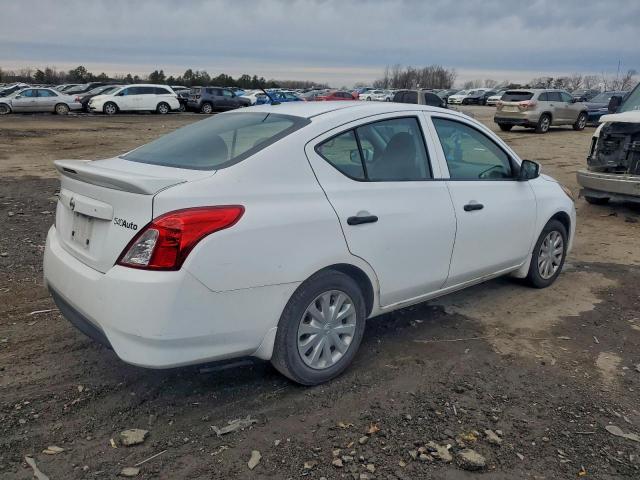 Nissan Versa S Image 7