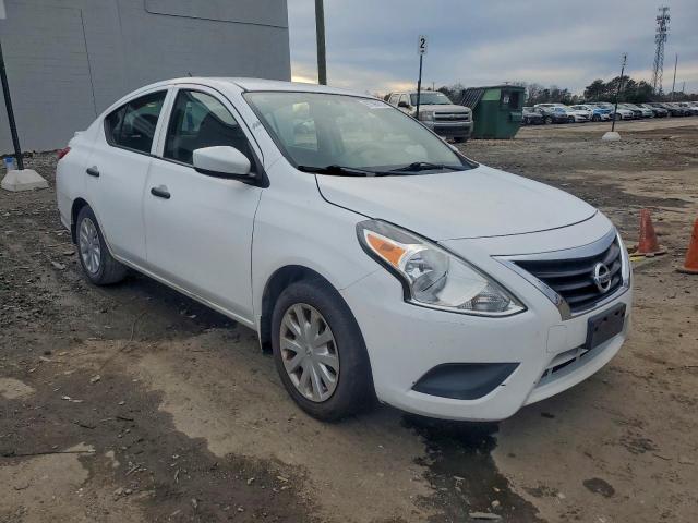 Nissan Versa S Image 12