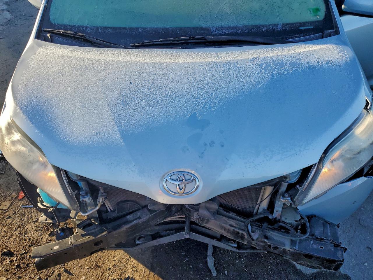 Toyota Sienna Xle Image 12