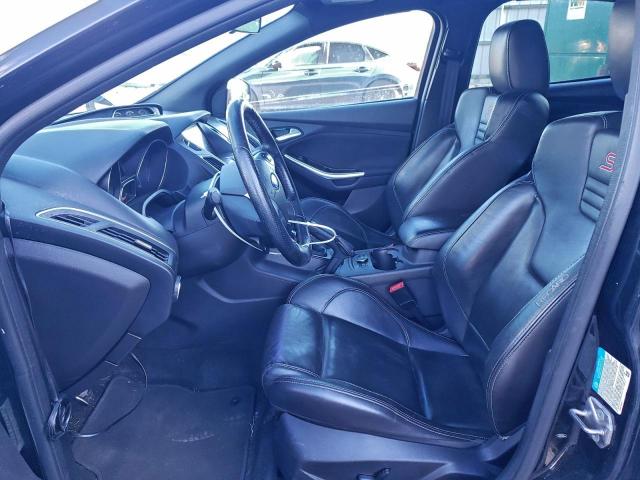 Ford Focus St Image 11