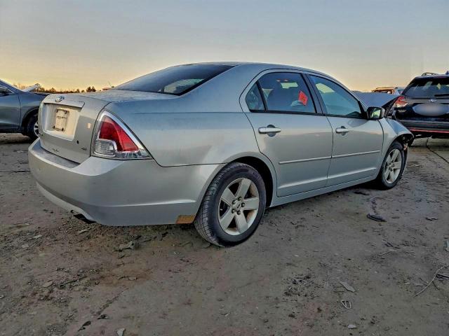 Ford Fusion Se Image 5