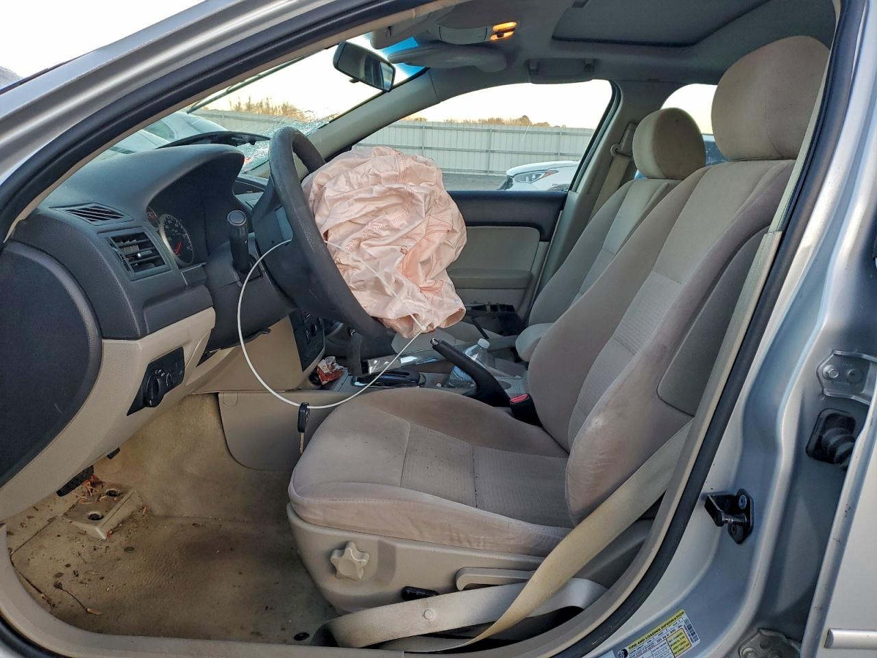 Ford Fusion Se Image 11