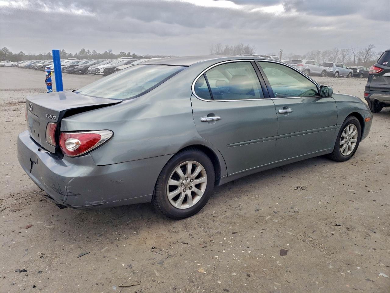 Lexus Es 300 Image 9