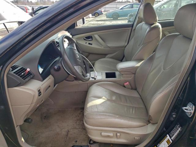 Toyota Camry Hybrid Image 11