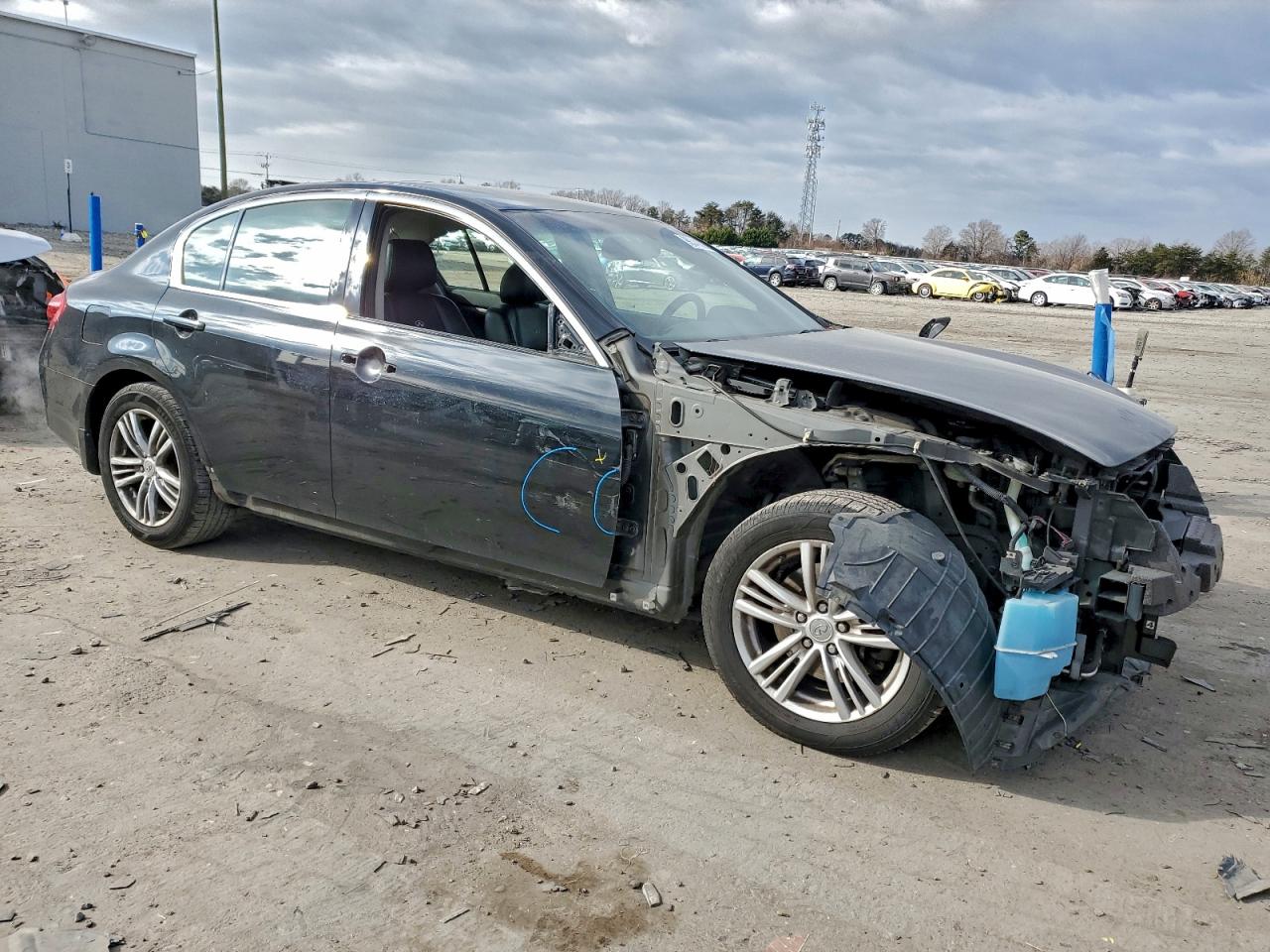 INFINITI G25 Image 6