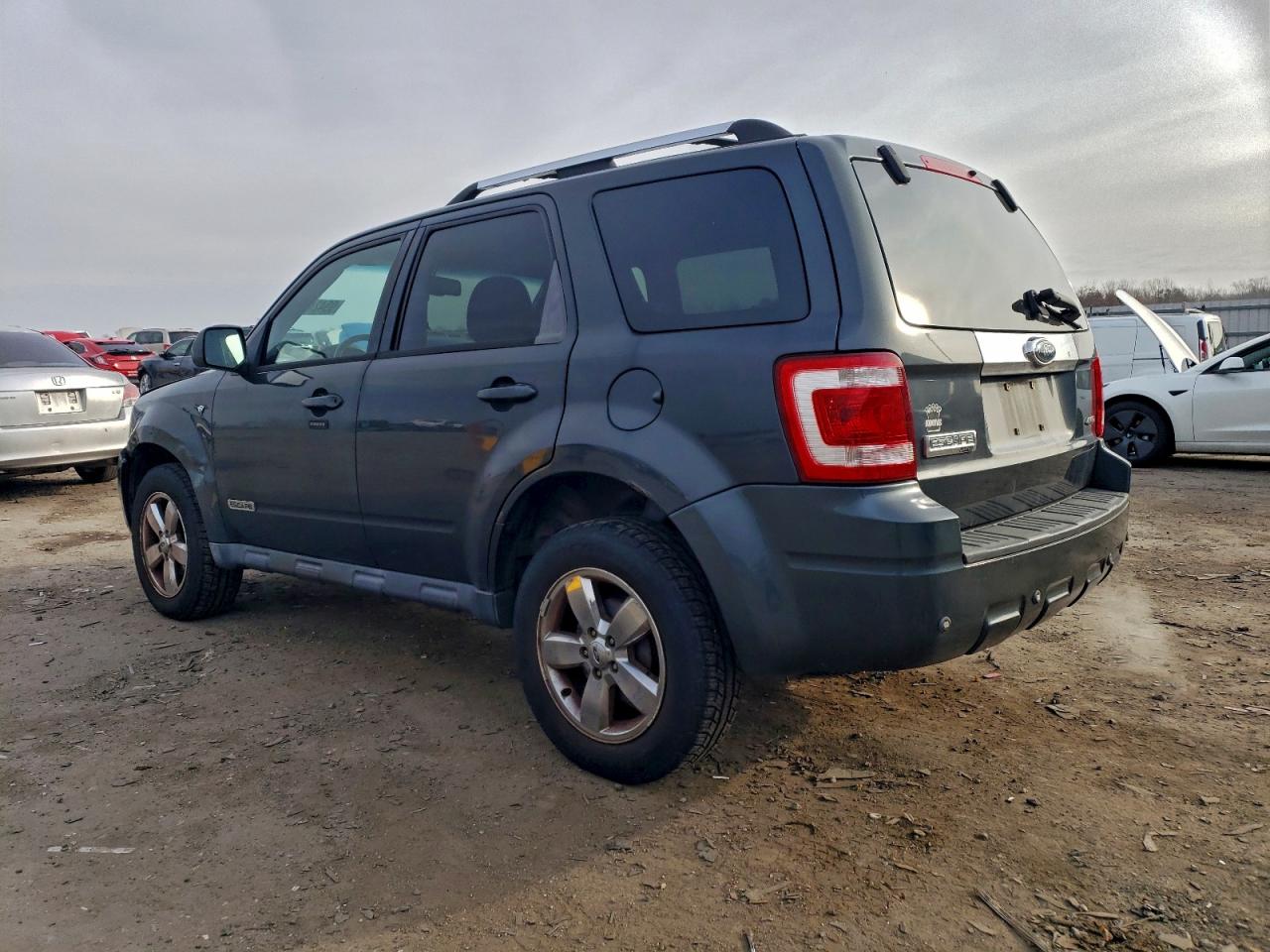 Ford Escape Limited Image 3