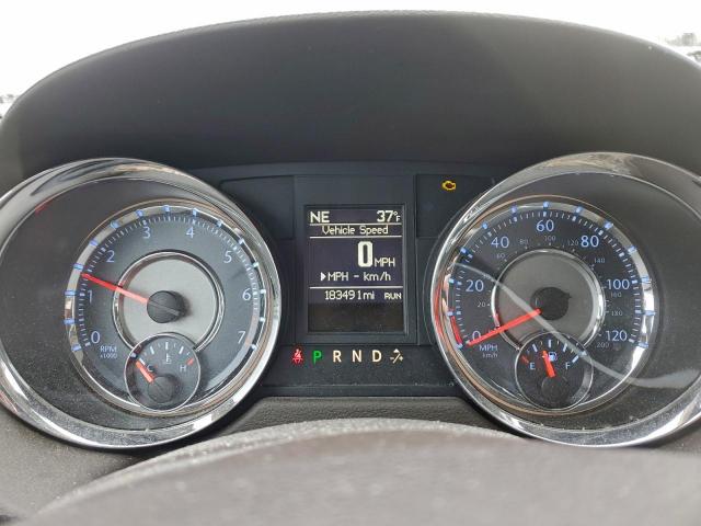 Chrysler Minivan Touring Image 11