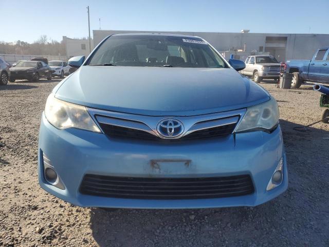 Toyota Camry Hybrid Image 11