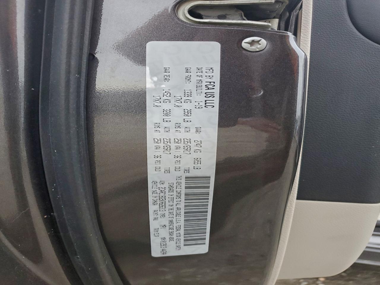 Chrysler Pacifica Touring L Image 8