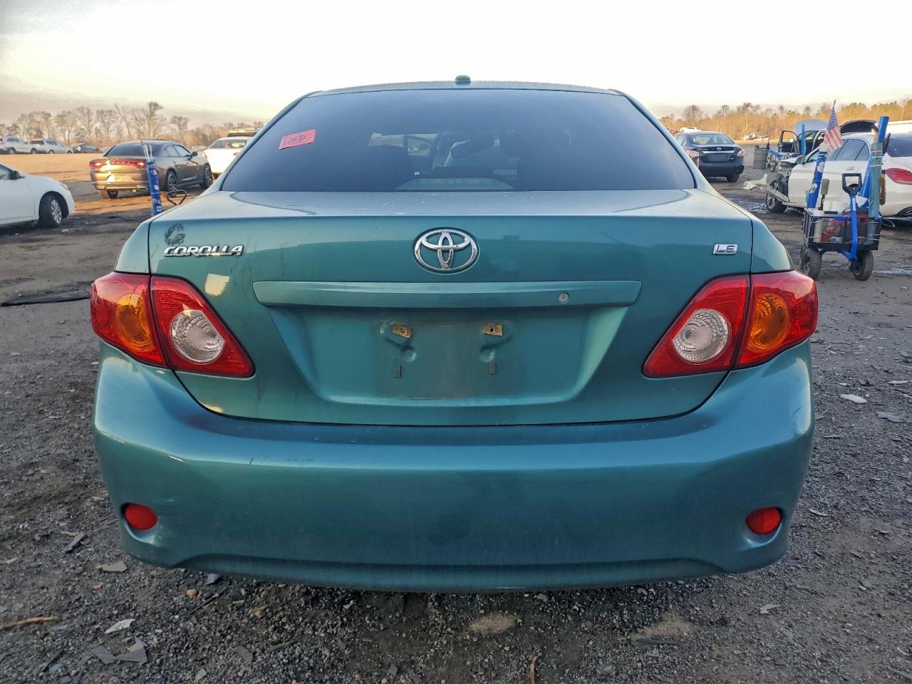 Toyota Corolla Base Image 5