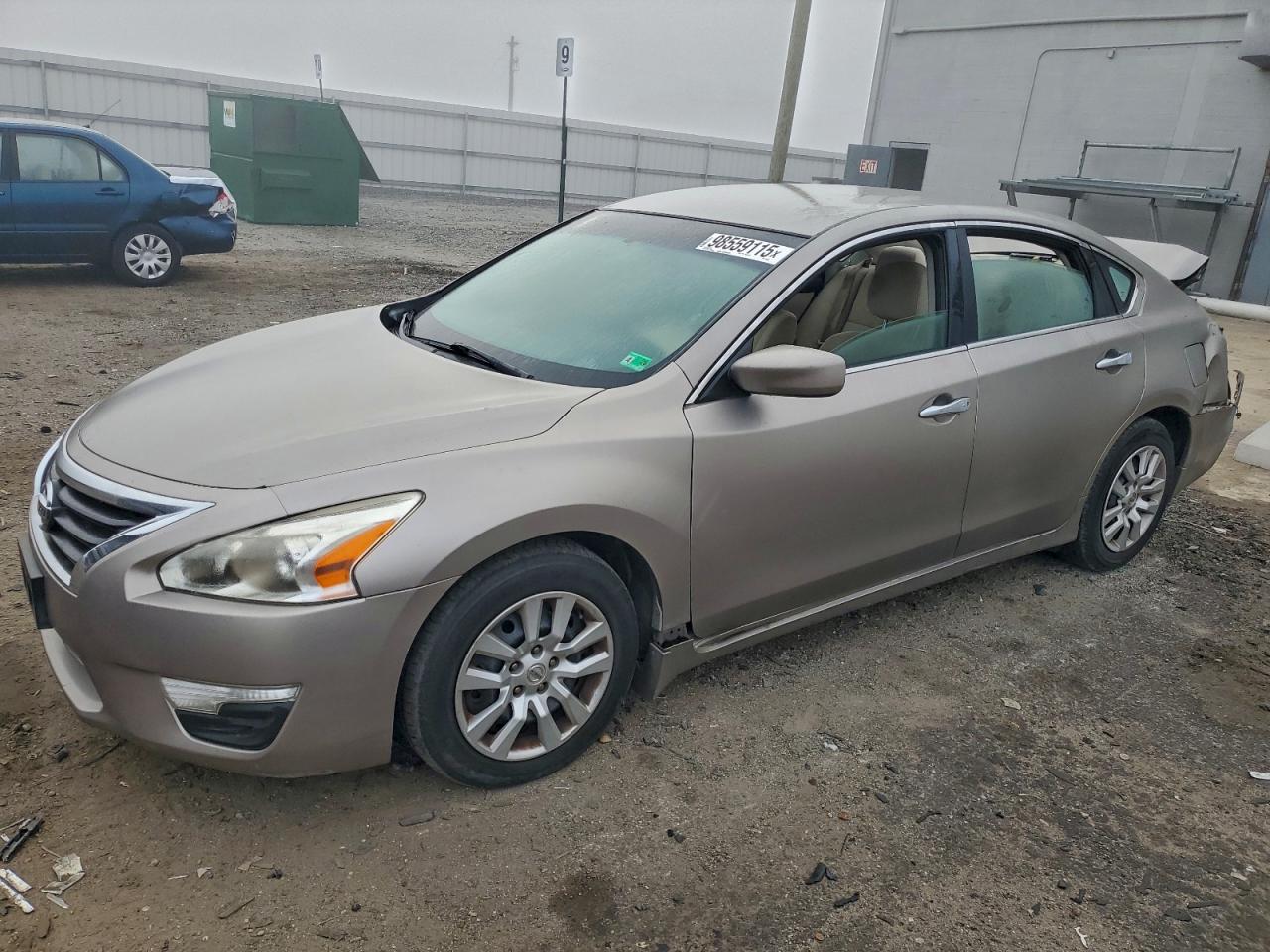 Nissan Altima 2.5 Image 1