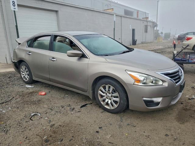 Nissan Altima 2.5 Image 3