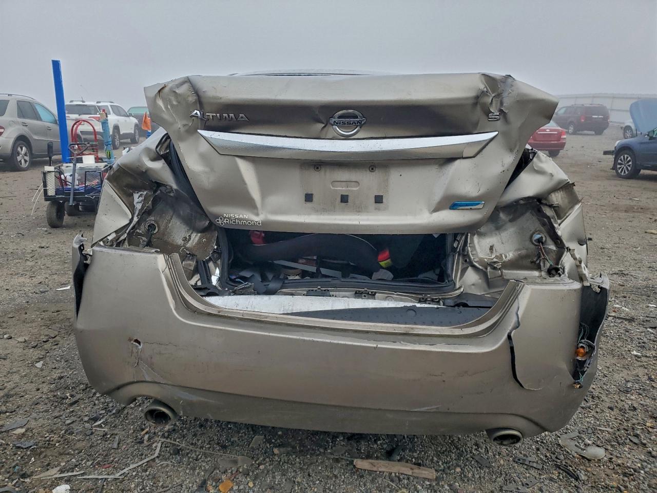 Nissan Altima 2.5 Image 8