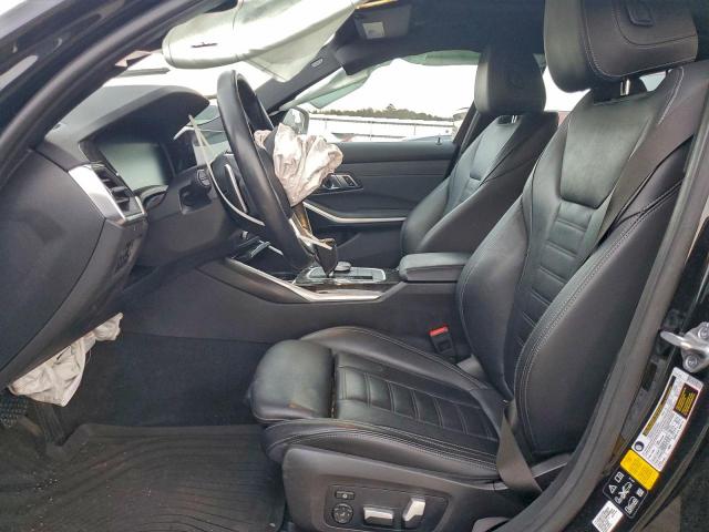 BMW 3 Series Image 11