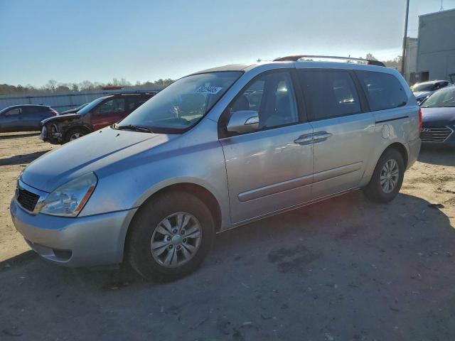  Salvage Kia Sedona
