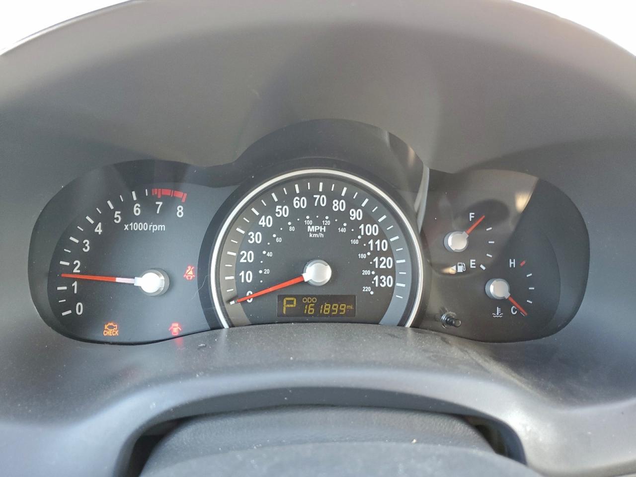 Kia Sedona Lx Image 6