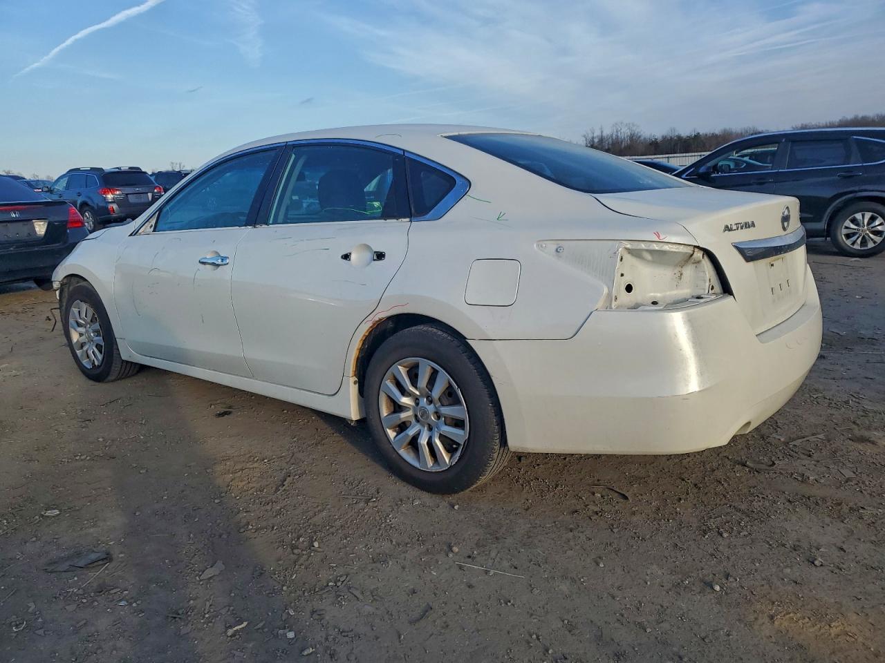 Nissan Altima 2.5 Image 5