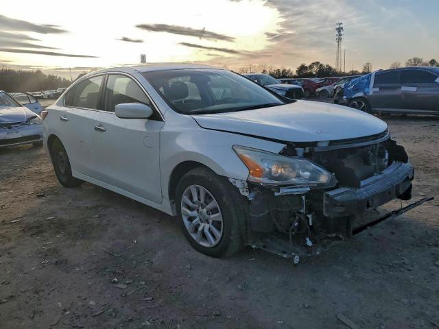 Nissan Altima 2.5 Image 6