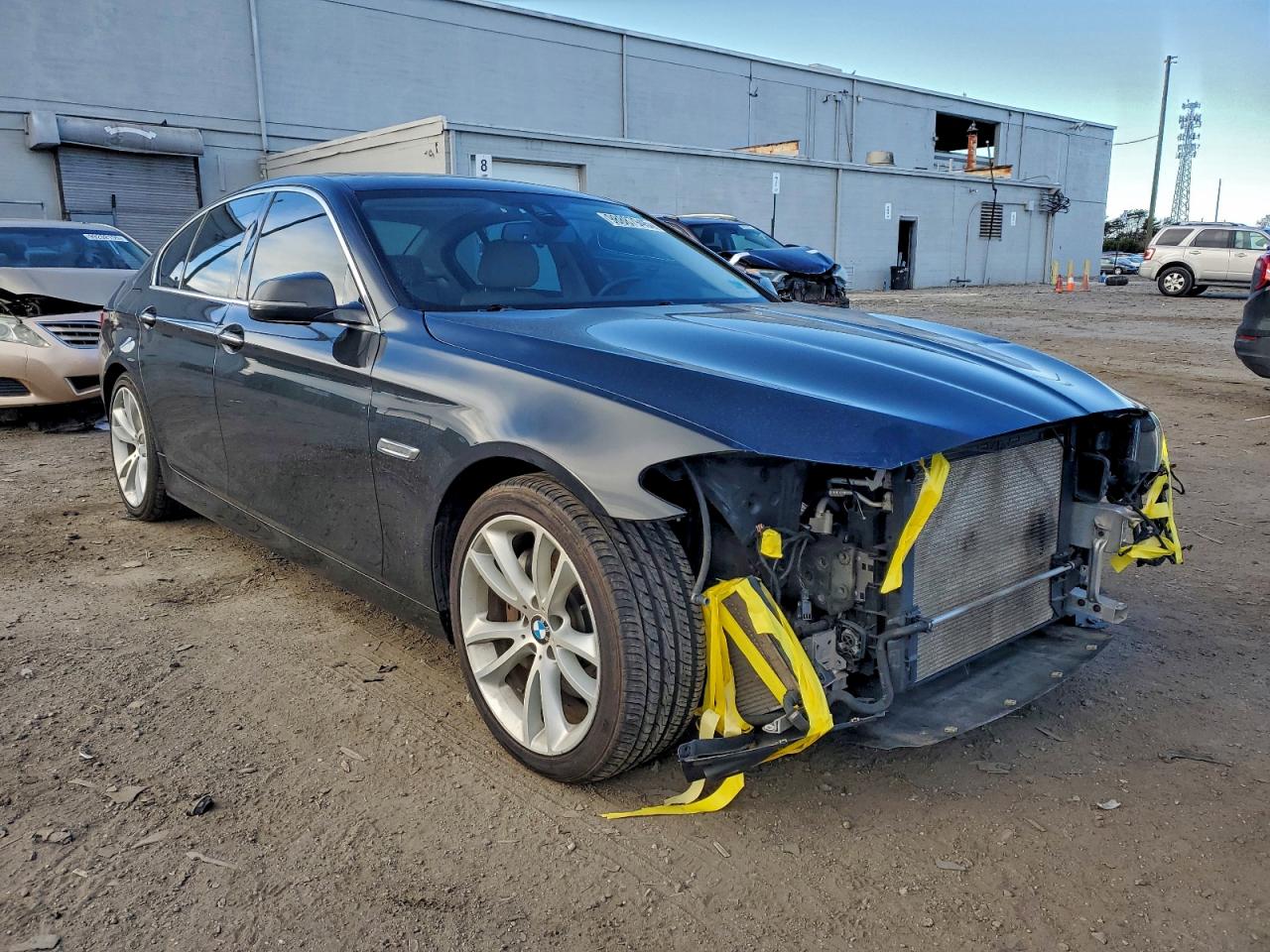 BMW 5 Series Xi Image 11