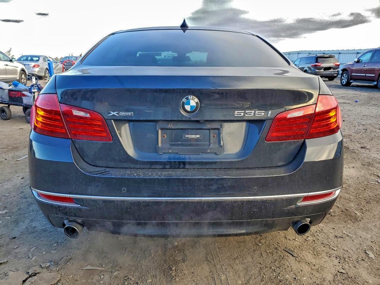 BMW 5 Series Xi Image 9