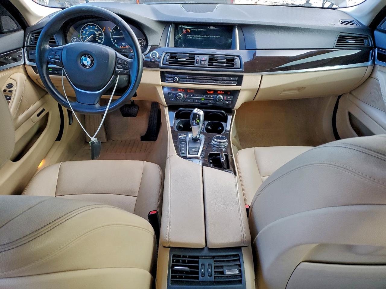 BMW 5 Series Xi Image 12