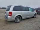 Chrysler Minivan Touring Image 2