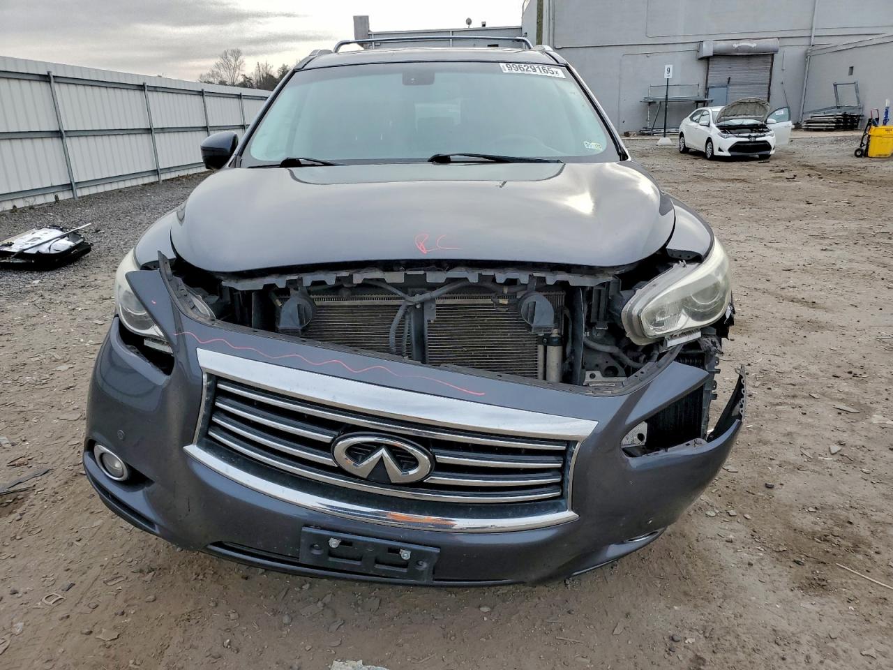 INFINITI Qx Image 5