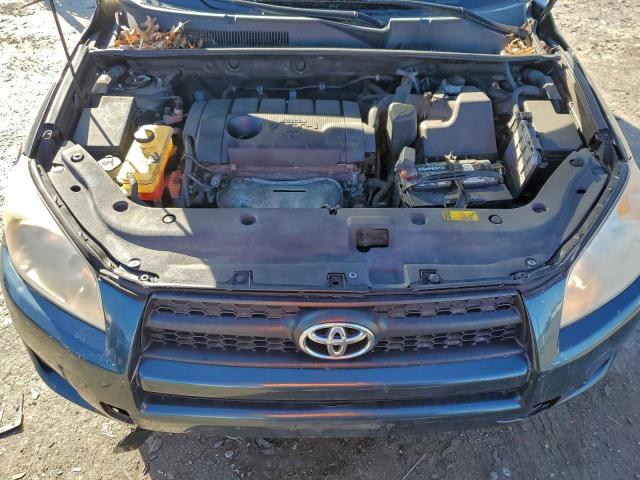 Toyota RAV4 Image 13