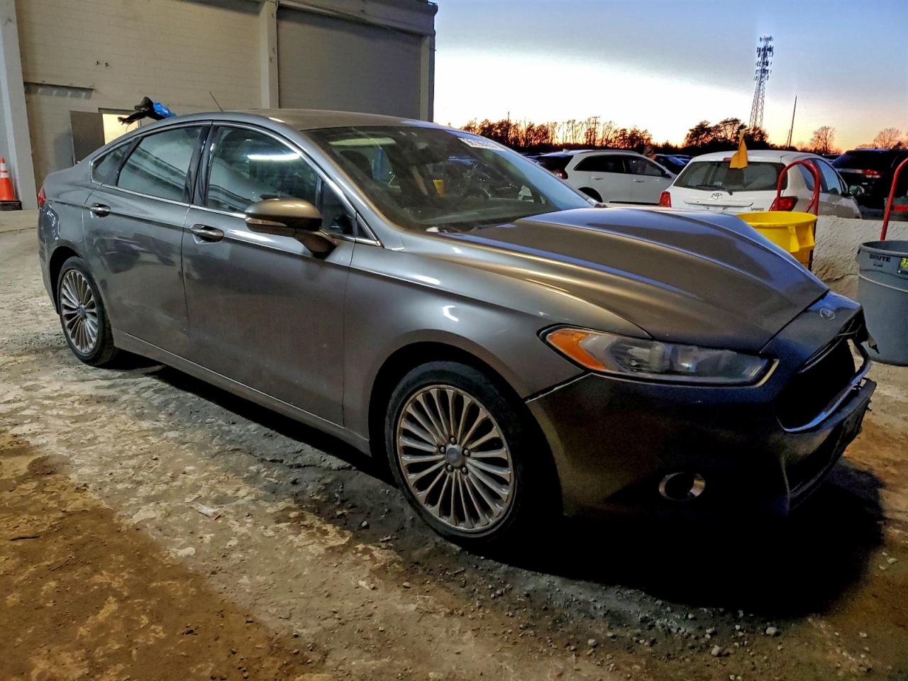 Ford Fusion Titanium Image 5