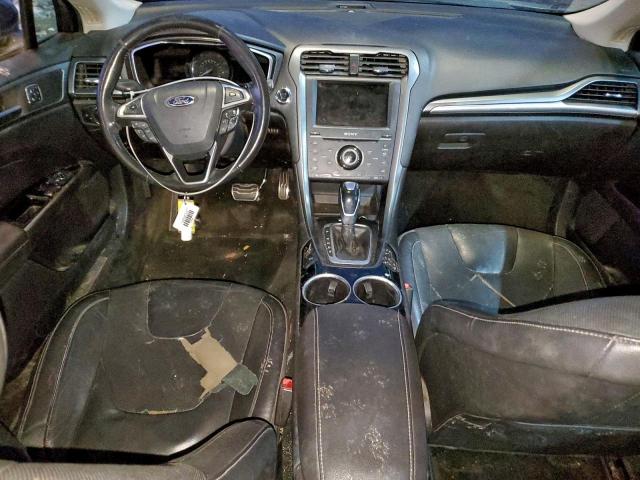 Ford Fusion Titanium Image 12