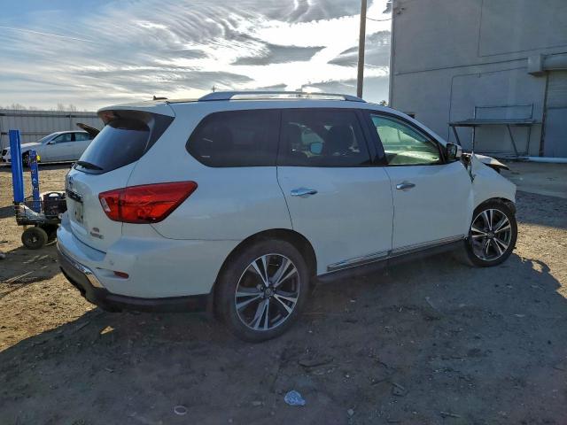 Nissan Pathfinder S Image 3