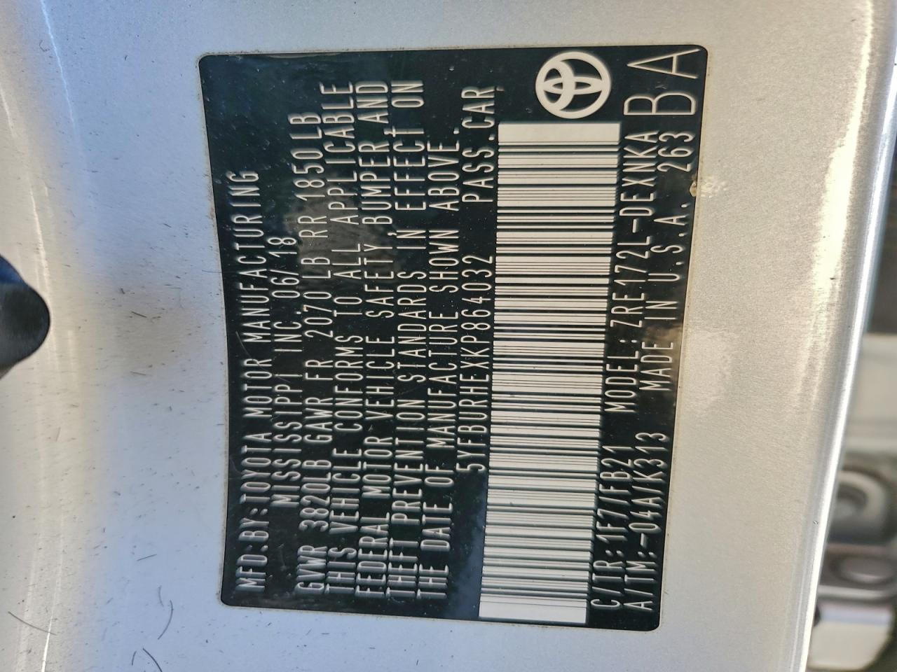 Toyota Corolla L Image 11