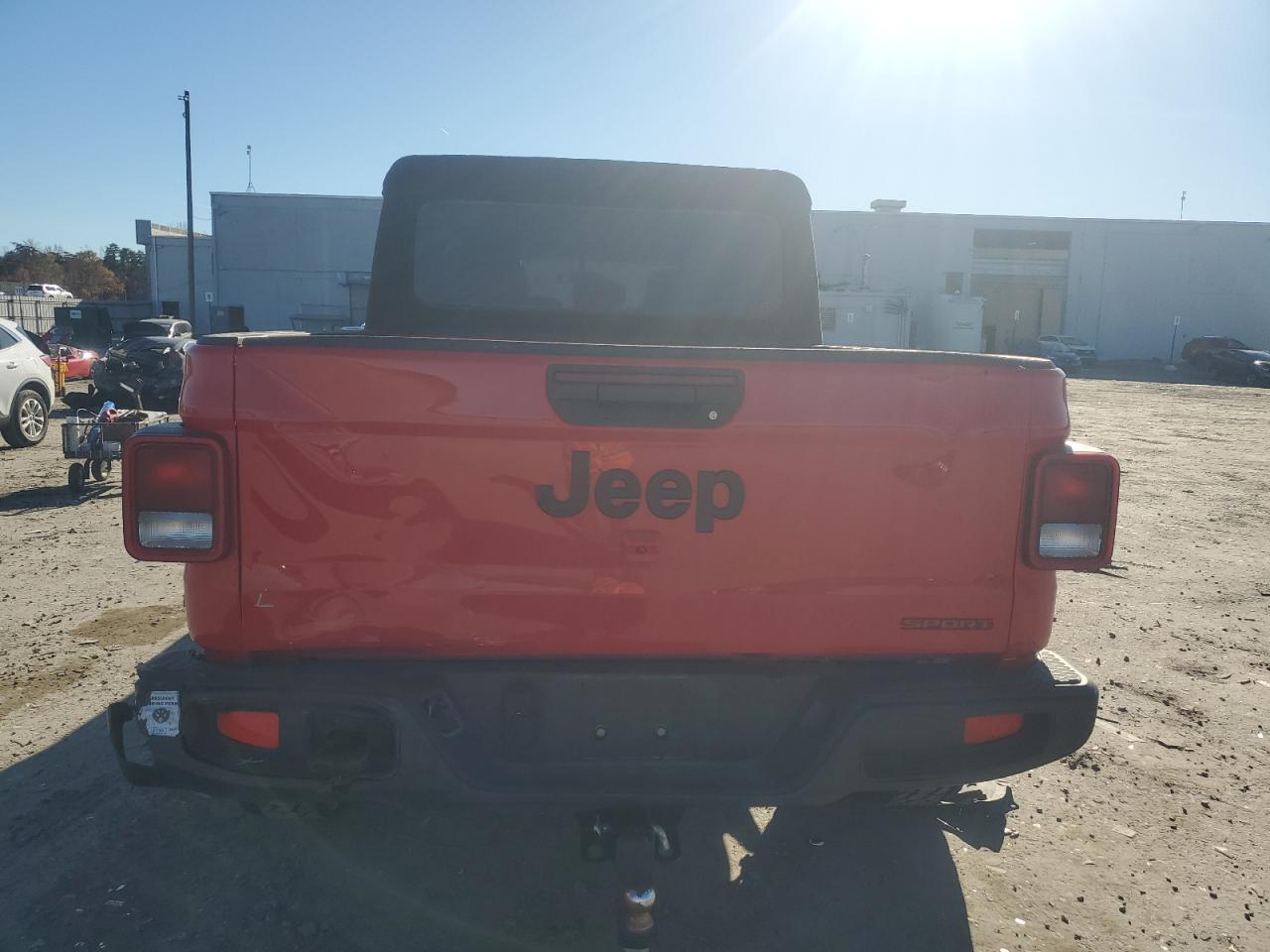 Jeep Gladiator Sport Image 5
